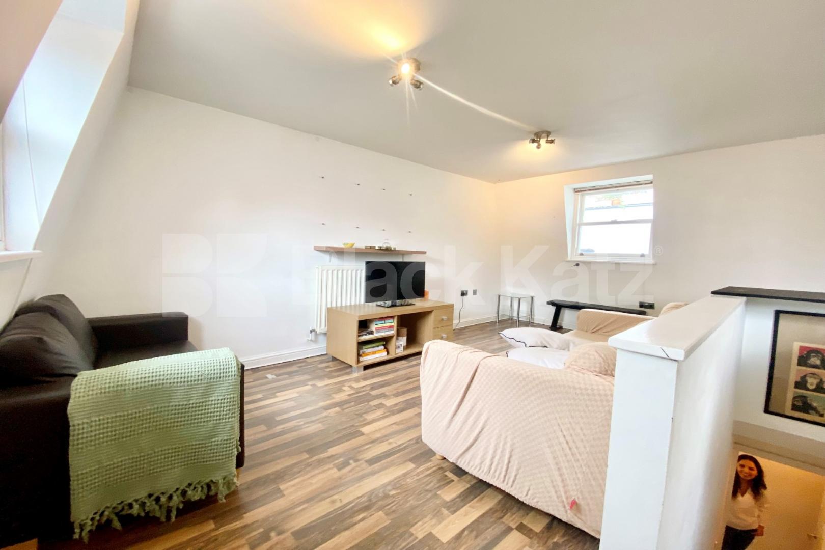 			LET, 2 Bedroom, 1 bath, 1 reception Apartment			 Union Street, London Bridge